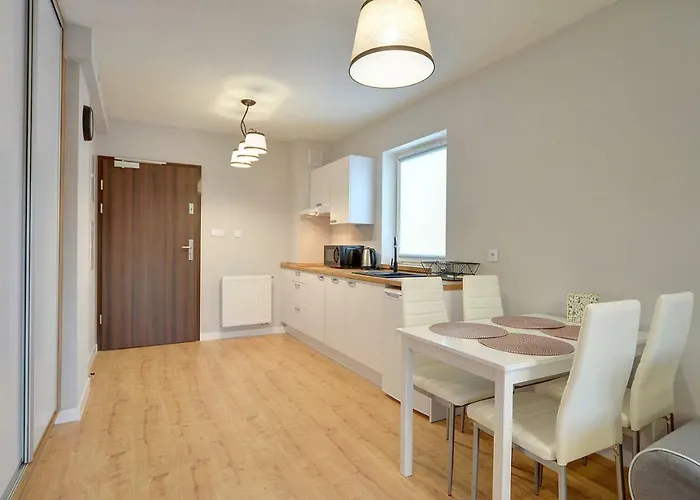 Everysky - Wilcza 3f-1 Lejlighed